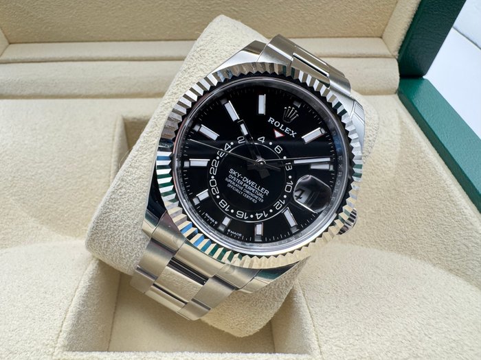 Rolex - Sky-Dweller - 336934 - Homme - 2025
