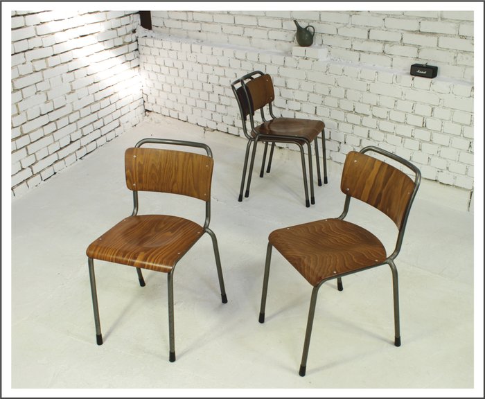 Gispen - W.H. Gispen - Chaise empilable (4) - Mod. 106 - Acier, Bois - Présidence TU Delft