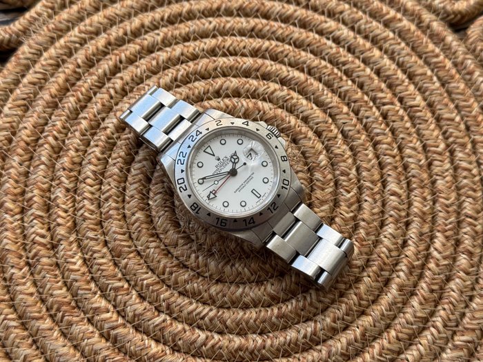 Rolex - Explorer II - White “Polar” Dial - 16570 - Homme - 2000