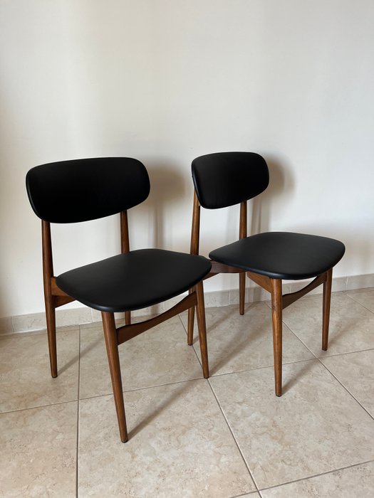 Fratelli Reguitti - Chaise (2) - 820 Enregistrement - Hêtre