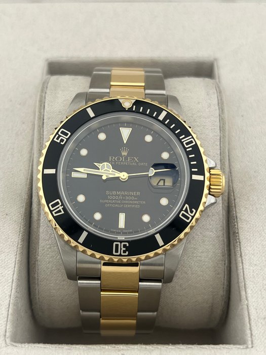 Rolex - Submariner - 16613 T - Homme - 2004