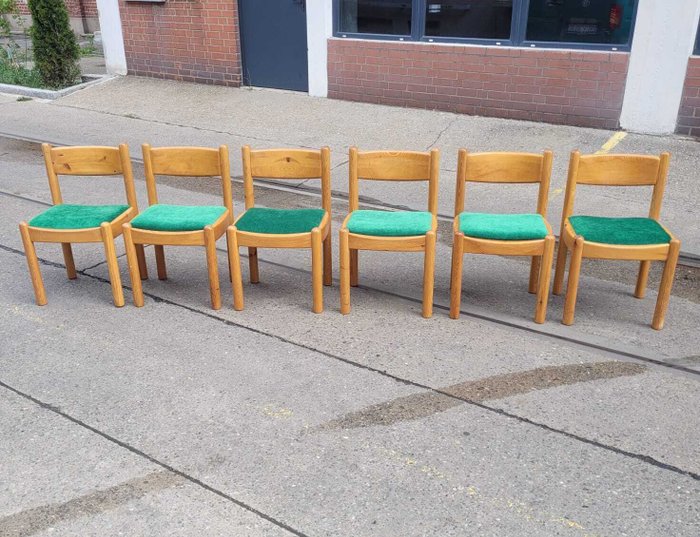 Vamdrup Stolefabrik - Chaise - Bois - Un ensemble de six chaises de salle à manger en pin des années 70