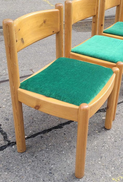 Vamdrup Stolefabrik - Chaise - Bois - Un ensemble de six chaises de salle à manger en pin des années 70