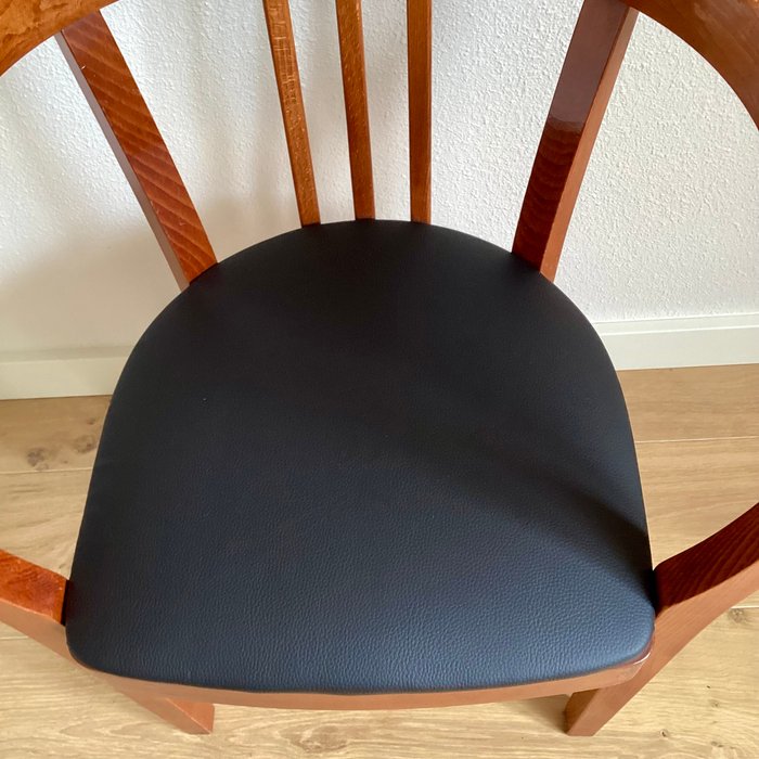 Thonet - Chaise - Bois, Cuir