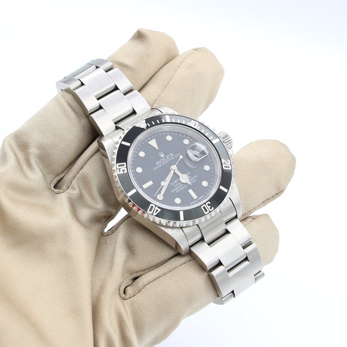 Rolex - Submariner Date - Sans Prix de Réserve - 16610T - Homme - 2000-2010