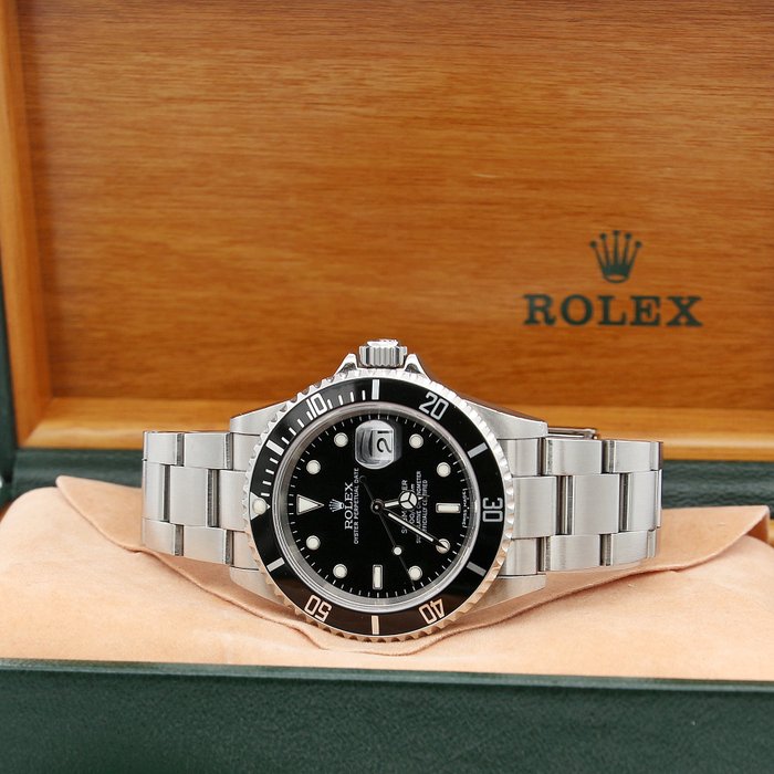 Rolex - Submariner Date - Sans Prix de Réserve - 16610T - Homme - 2000-2010
