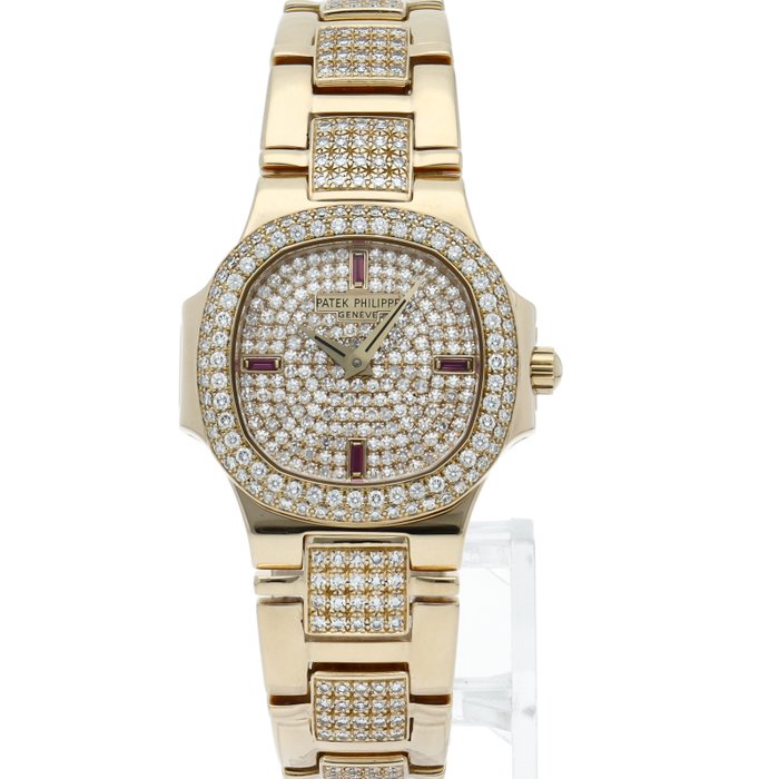Patek Philippe - Nautilus watch diamond bezel diamond bracelet pave diamond dial - 4700/155 - Femme - 1990-1999