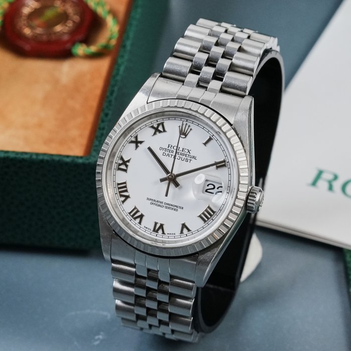 Rolex - Datejust 36 FULL SET - 16220 - Homme - 2000-2010