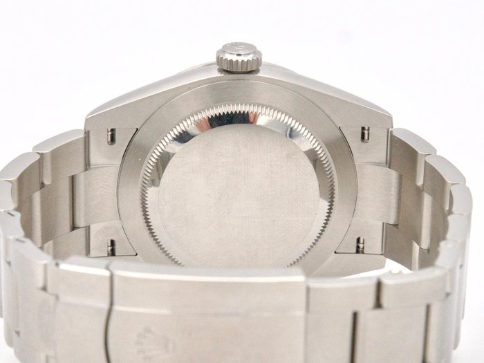 Rolex - Oyster Perpetual 