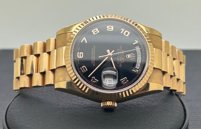 Rolex - Day-Date - 118235 - Homme - 2004