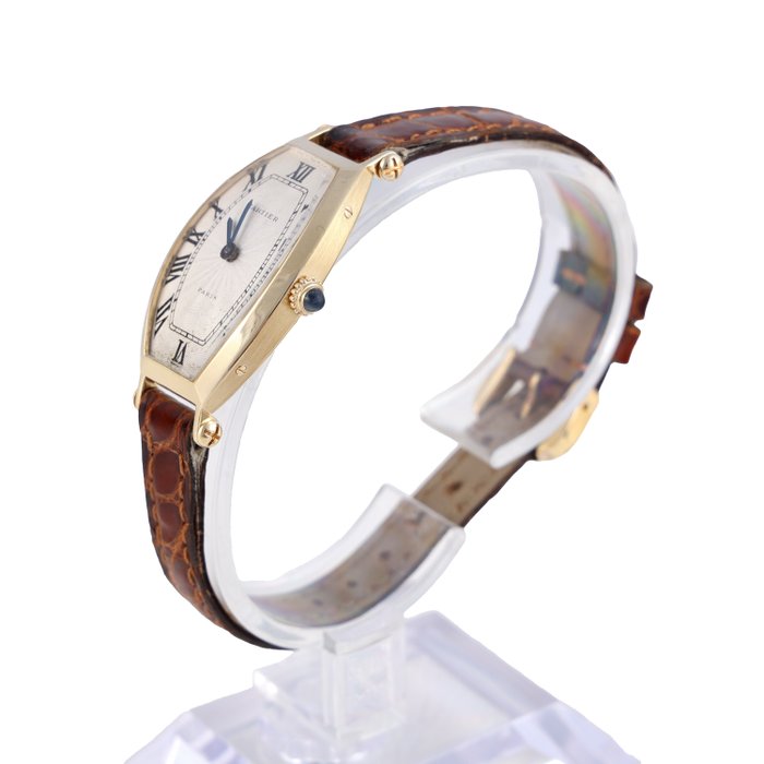 Cartier - tonneau - 005 - Femme - 1989