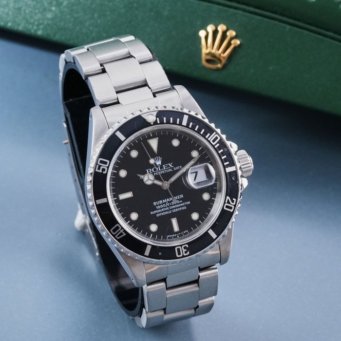 Rolex - Submariner Date - 16610 - Homme - 2010-2020