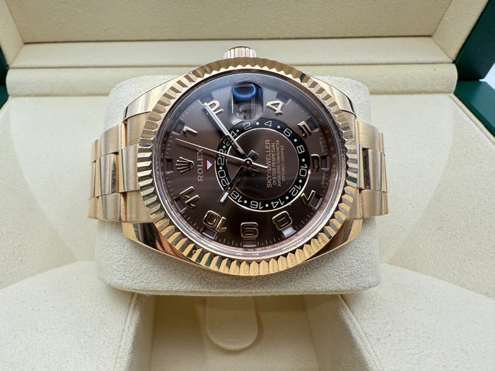 Rolex - Sky-Dweller - 326935 - Homme - 2016