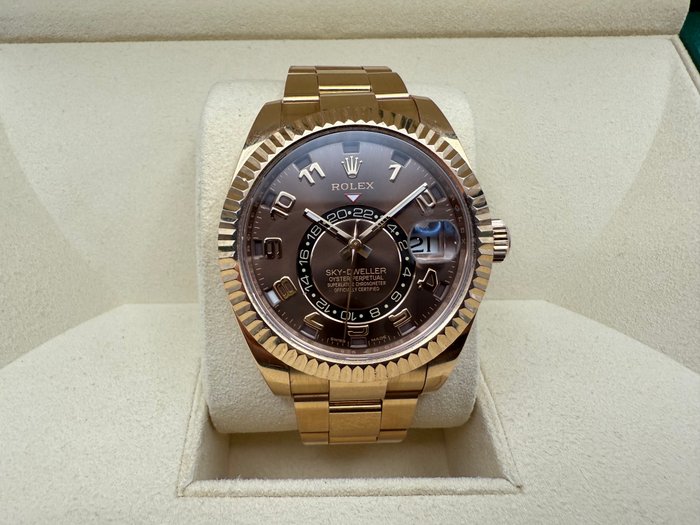 Rolex - Sky-Dweller - 326935 - Homme - 2016