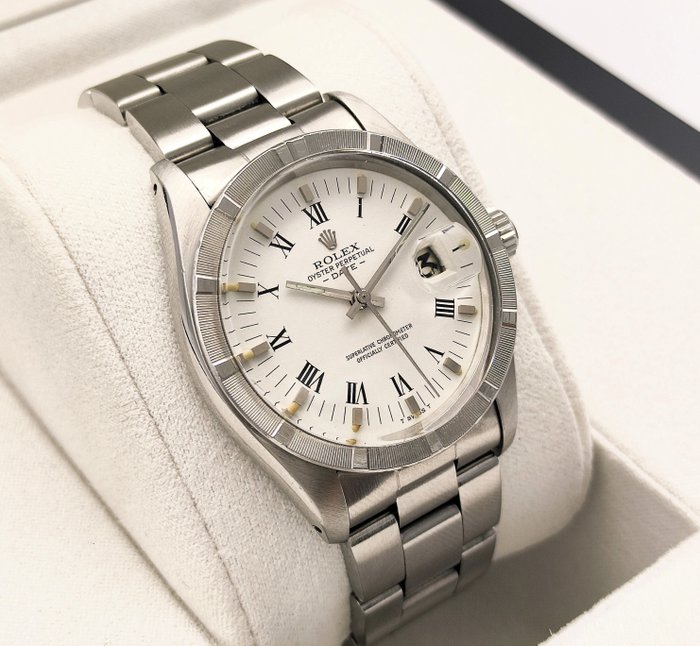 Rolex - Oyster Perpetual Date - 1500 - Homme - 1974
