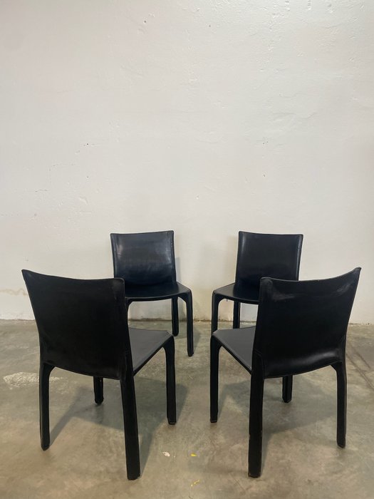 Cassina - Mario Bellini - Chaise (4) - hôtel d%27aéroport - Cuir - Pelle noire