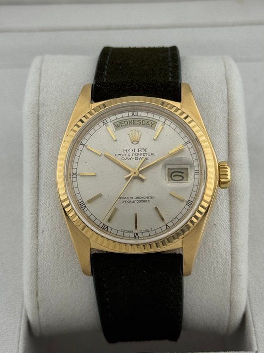 Rolex - Day-Date - 18038 - Homme - 1979