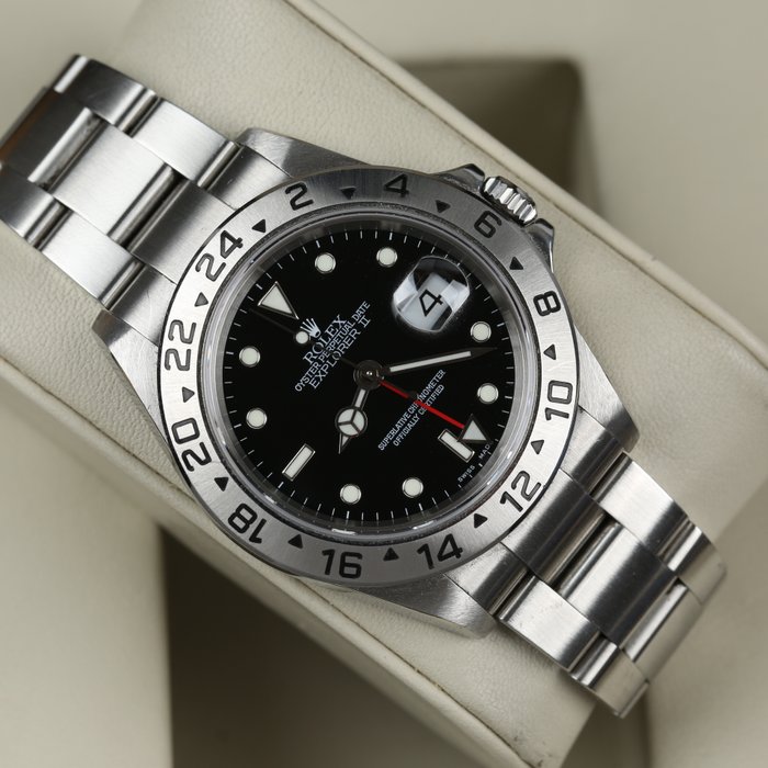 Rolex - Explorer II - 16570 - Homme - 1990-1999