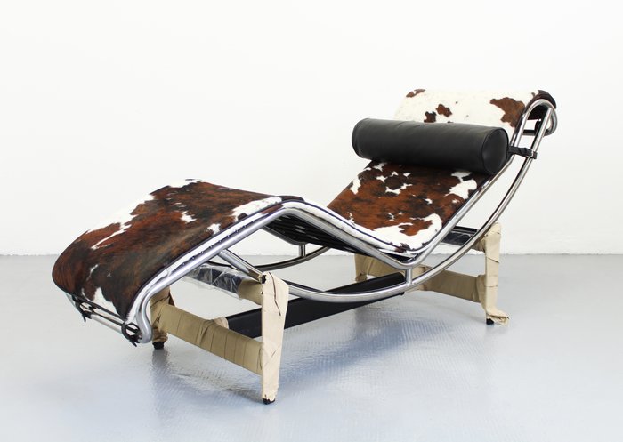 Cassina - Charlotte Perriand, Le Corbusier - Chaise longue - LC4 - Acier, Cuir
