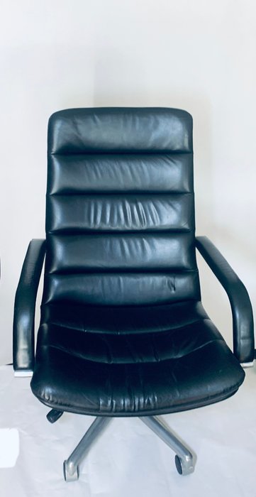 Artifort - Geoffrey D. Harcourt - Chaise de bureau - Chaise de bureau pivotante/tilt Artifort - Cuir de veau - Chaise Artifort G. Harcourt
