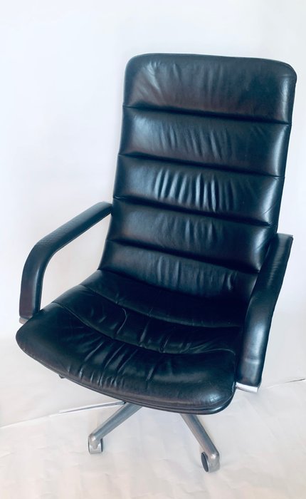Artifort - Geoffrey D. Harcourt - Chaise de bureau - Chaise de bureau pivotante/tilt Artifort - Cuir de veau - Chaise Artifort G. Harcourt