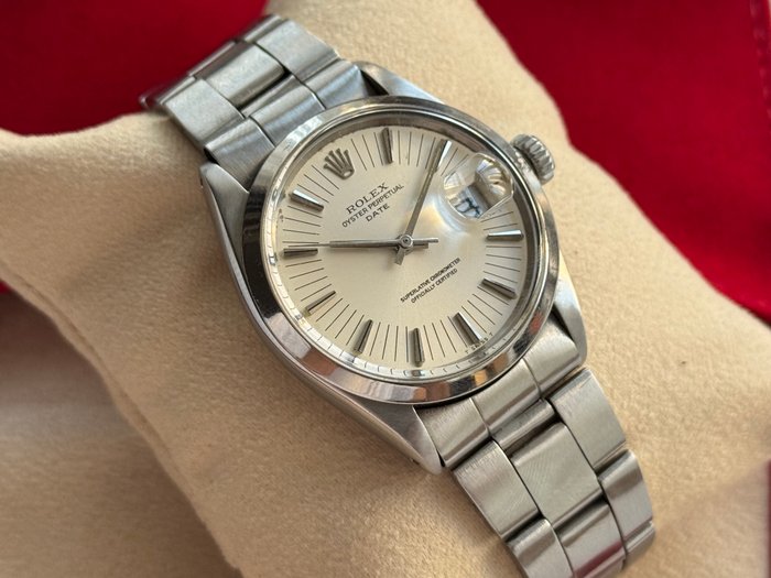 Rolex - Oyster Perpetual Date “ Radial “ Dial - 1500 - Homme - 1970-1979