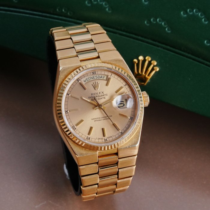 Rolex - Day-Date Oysterquartz 18kt. Gold - 19018 - Homme - 1980-1989