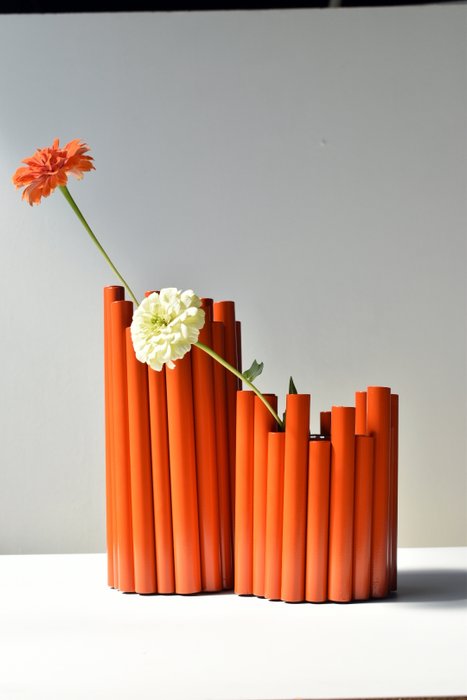 equilibri-furniture - Riccardo Cenedella - Vase (2) - Artisanal/Sur mesure - Métal