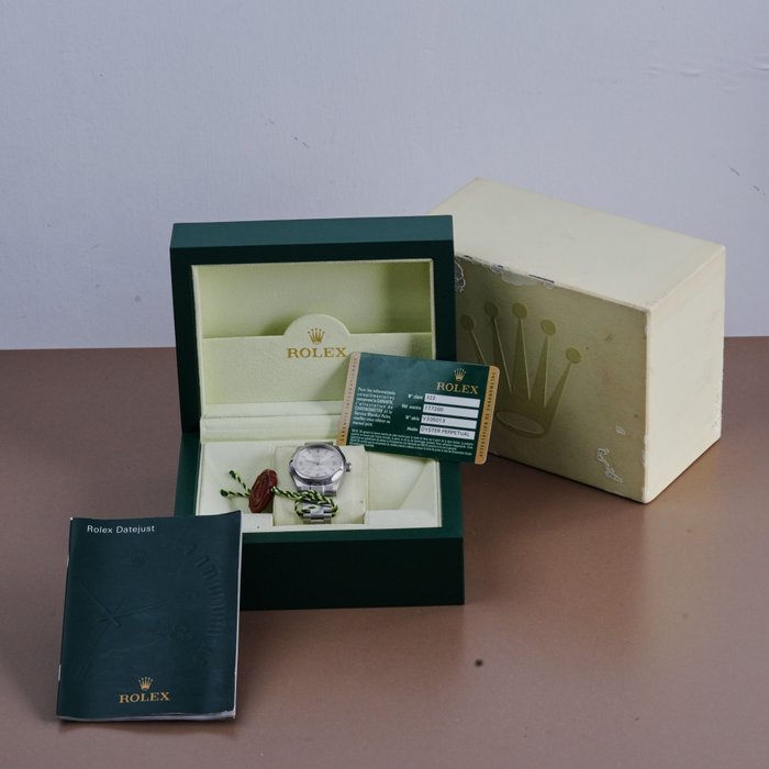 Rolex - Oyster Perpetual 31 - 177200 - Homme - 2010-2020