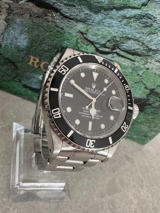 Rolex - Submariner Date - 16610 - Homme - 1990-1999