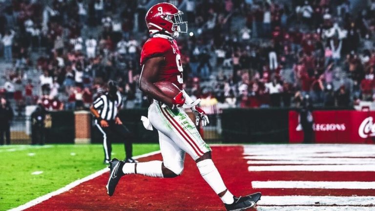 Alabama comes back from the dead to win the Iron Bowl in 4th OT Alabama comes back from the dead to win the Iron Bowl in 4th OT
