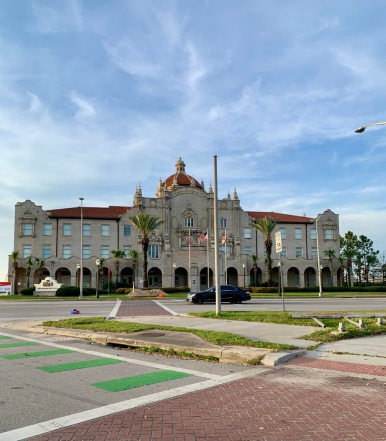 All aboard the Mardi Gras Express: Amtrak announces Mobile to New Orleans line by 2022 All aboard the Mardi Gras Express: Amtrak announces Mobile to New Orleans line by 2022
