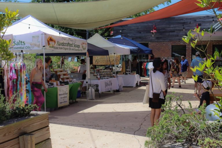 4 Mobile outdoor markets you need to know about 4 Mobile outdoor markets you need to know about