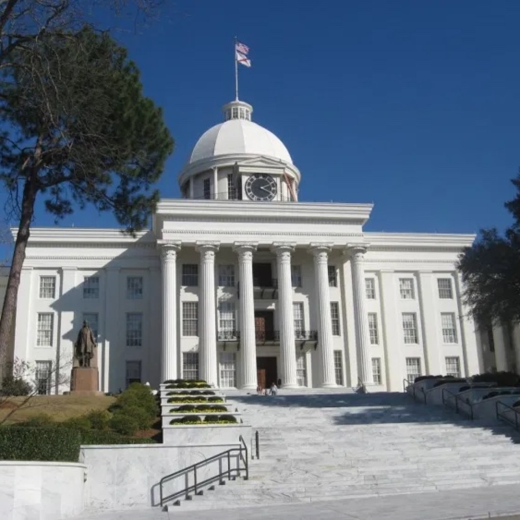 Alabama Legislature OKs medical marijuana & Daylight Saving Time bills Alabama Legislature OKs medical marijuana & Daylight Saving Time bills