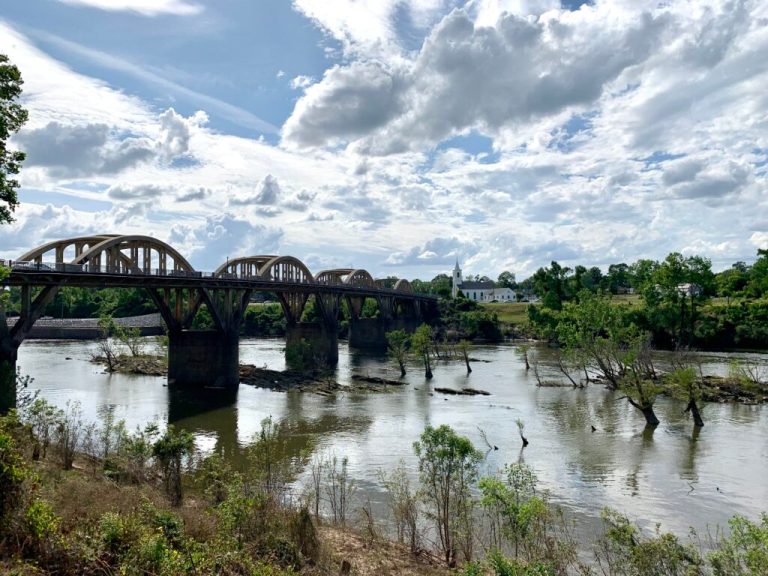 Alabama Town Recognized By World Atlas For ‘Unmatched Friendliness’ Alabama Town Recognized By World Atlas For ‘Unmatched Friendliness’