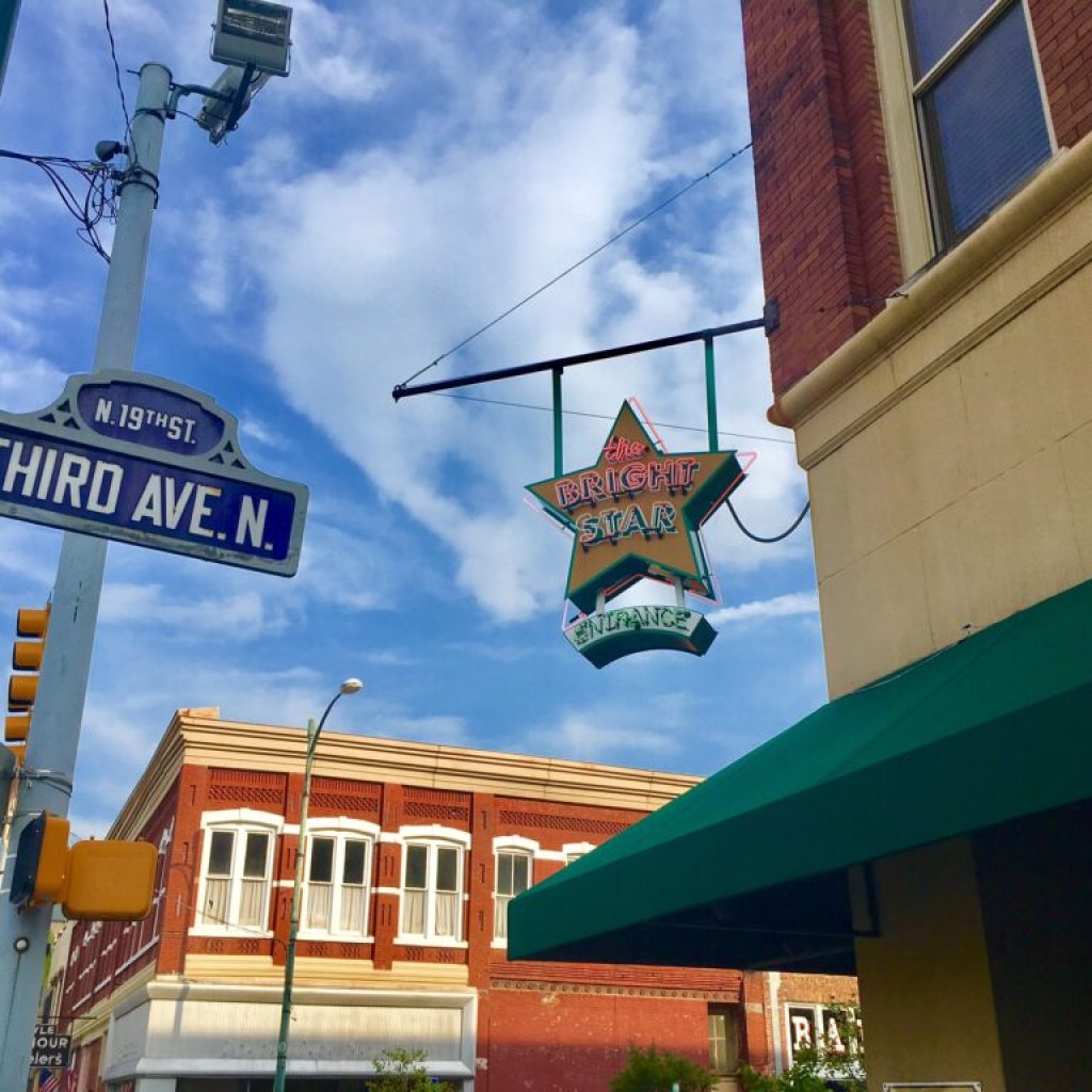 Alabama is 202! Here are 5 of the state’s oldest restaurants that you should know Alabama is 202! Here are 5 of the state’s oldest restaurants that you should know