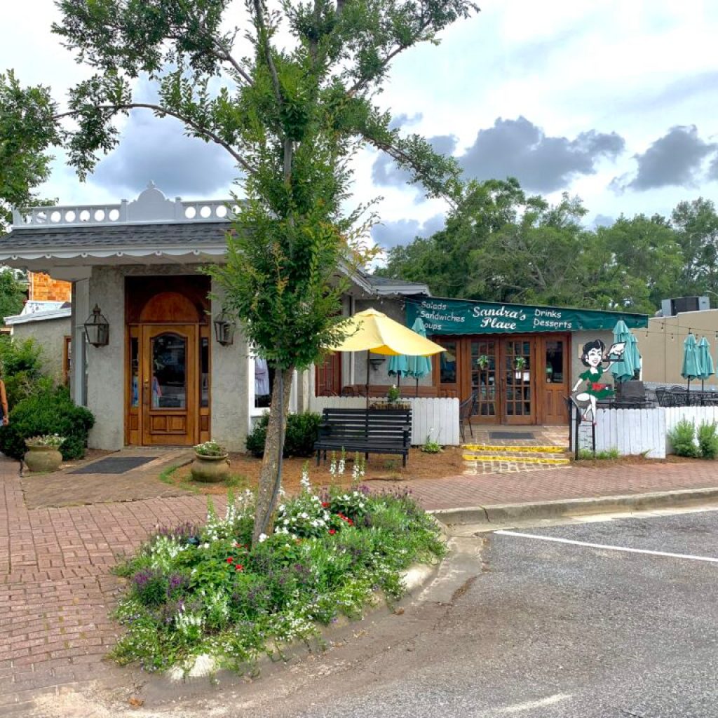 These 15 Alabama towns named most charming + 5 of them we love These 15 Alabama towns named most charming + 5 of them we love