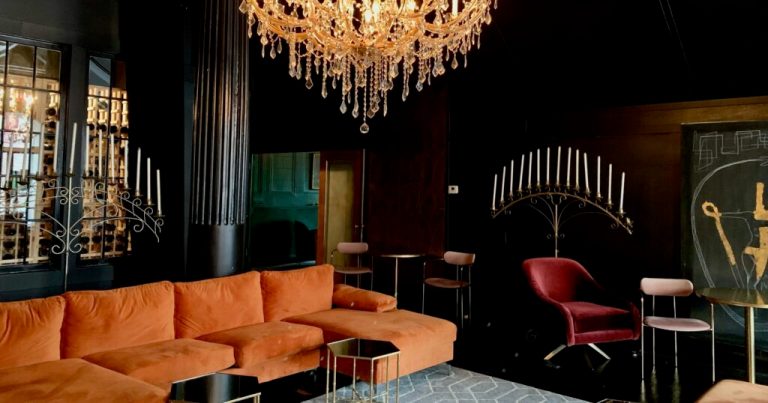 6 sophisticated nightlife spots to check out in Auburn & Opelika 6 sophisticated nightlife spots to check out in Auburn & Opelika