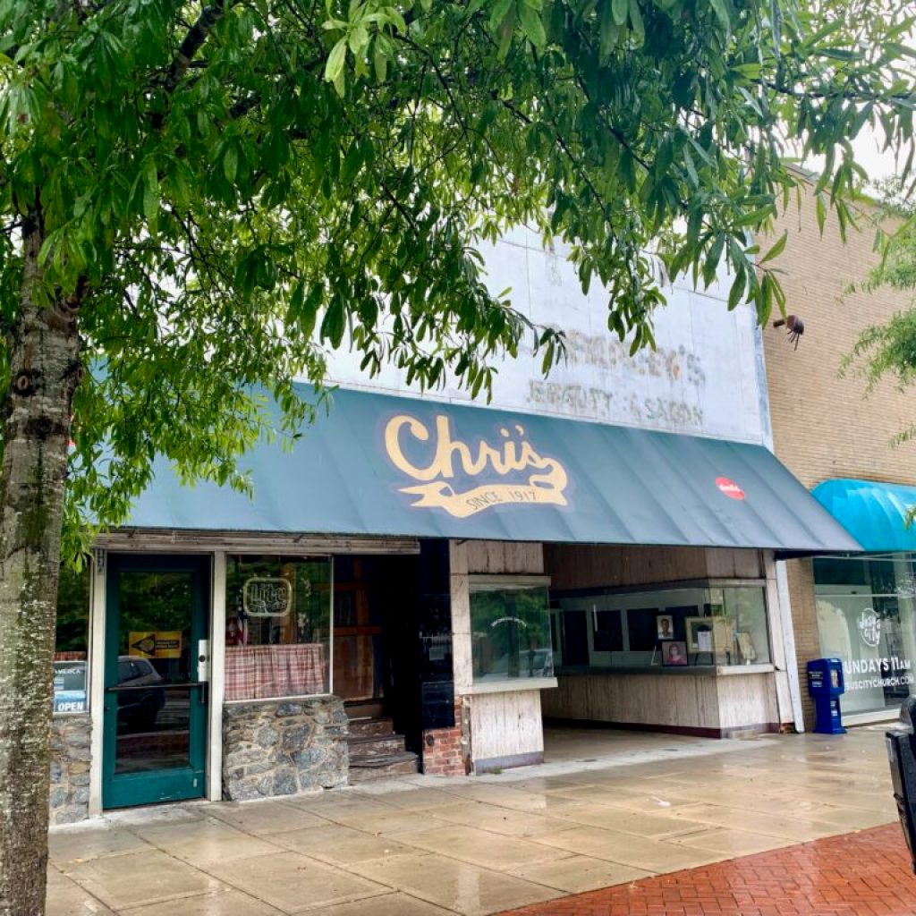 Chris’ Hotdogs listed among historically significant American restaurants Chris’ Hotdogs listed among historically significant American restaurants