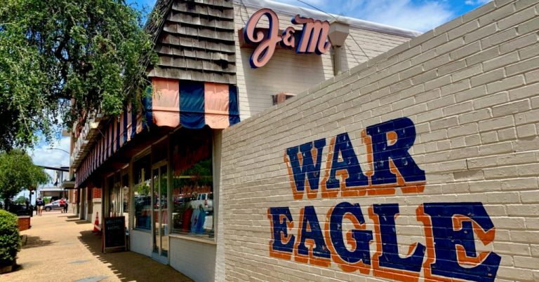 5 mom-and-pop businesses to support in Auburn & Opelika 5 mom-and-pop businesses to support in Auburn & Opelika