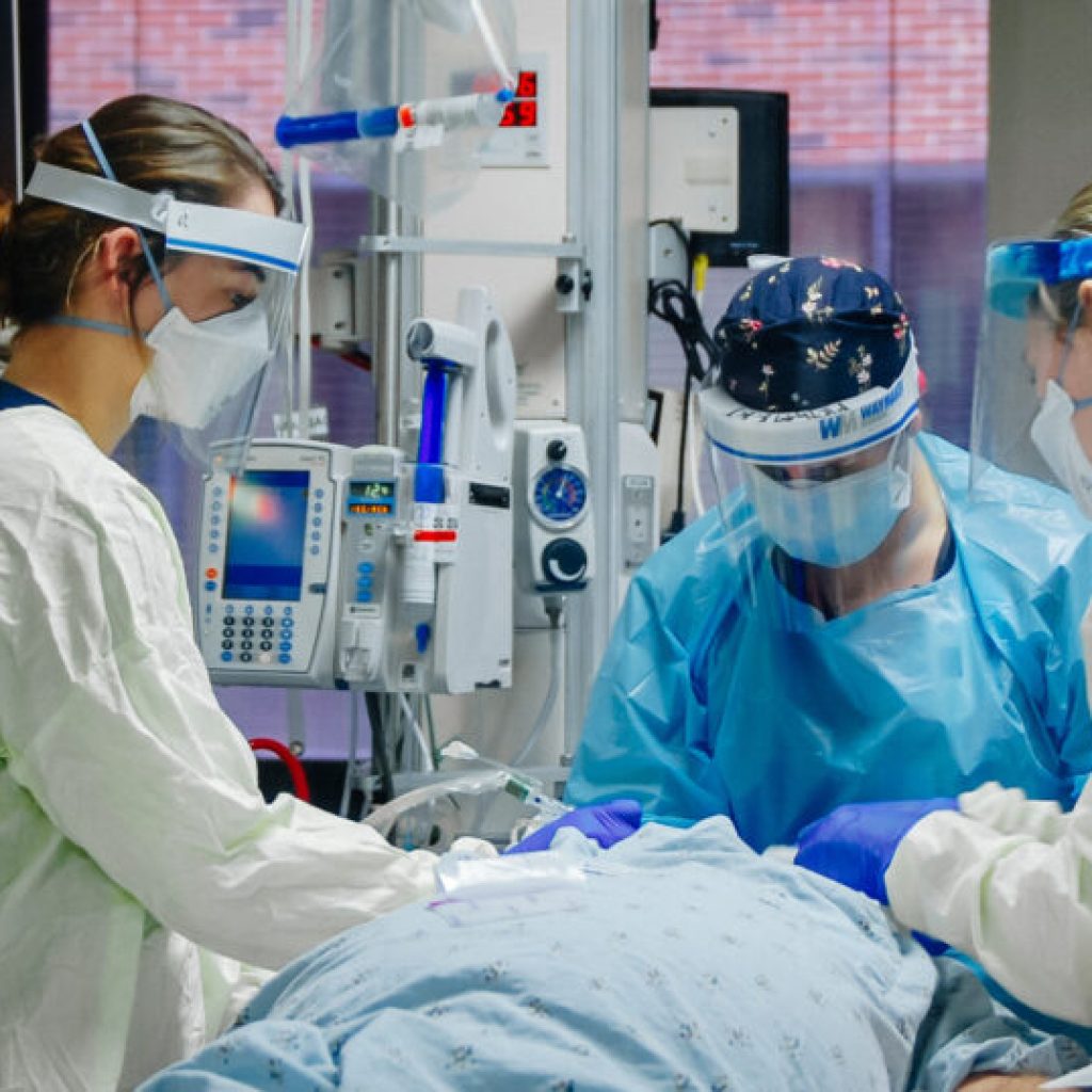 Alabama ICU hospital beds reach full capacity + future risks Alabama ICU hospital beds reach full capacity + future risks