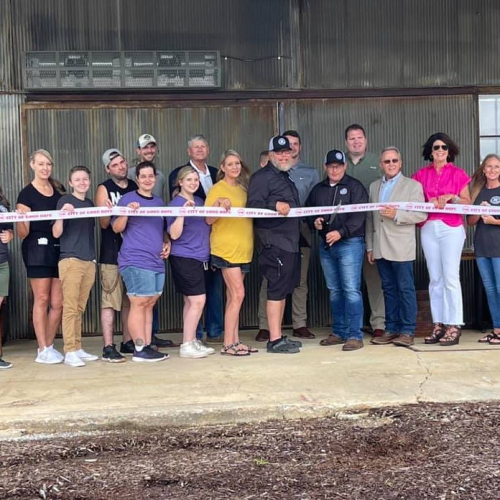 New restaurant & entertainment hub, The Stash House, opens in Good Hope New restaurant & entertainment hub, The Stash House, opens in Good Hope