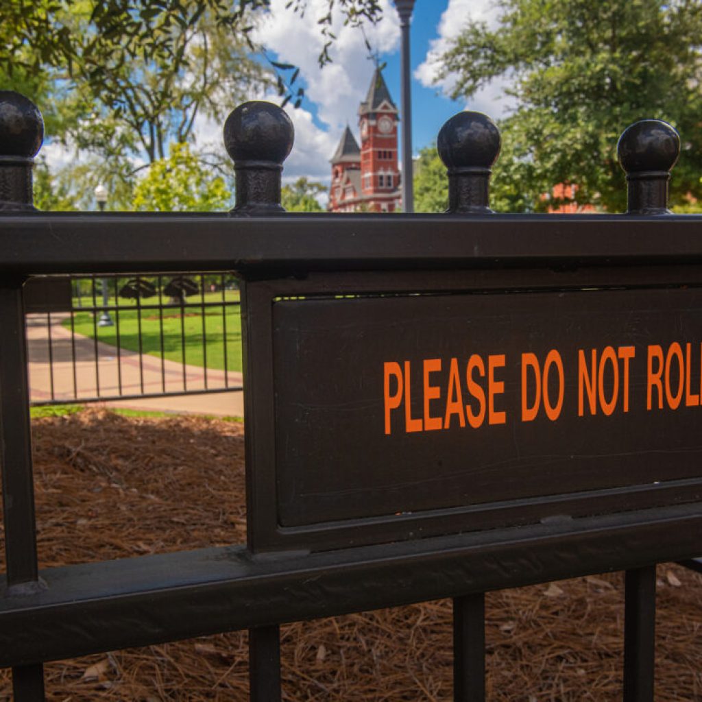 No “rolling” zone: students to avoid Auburn Oaks this year No “rolling” zone: students to avoid Auburn Oaks this year