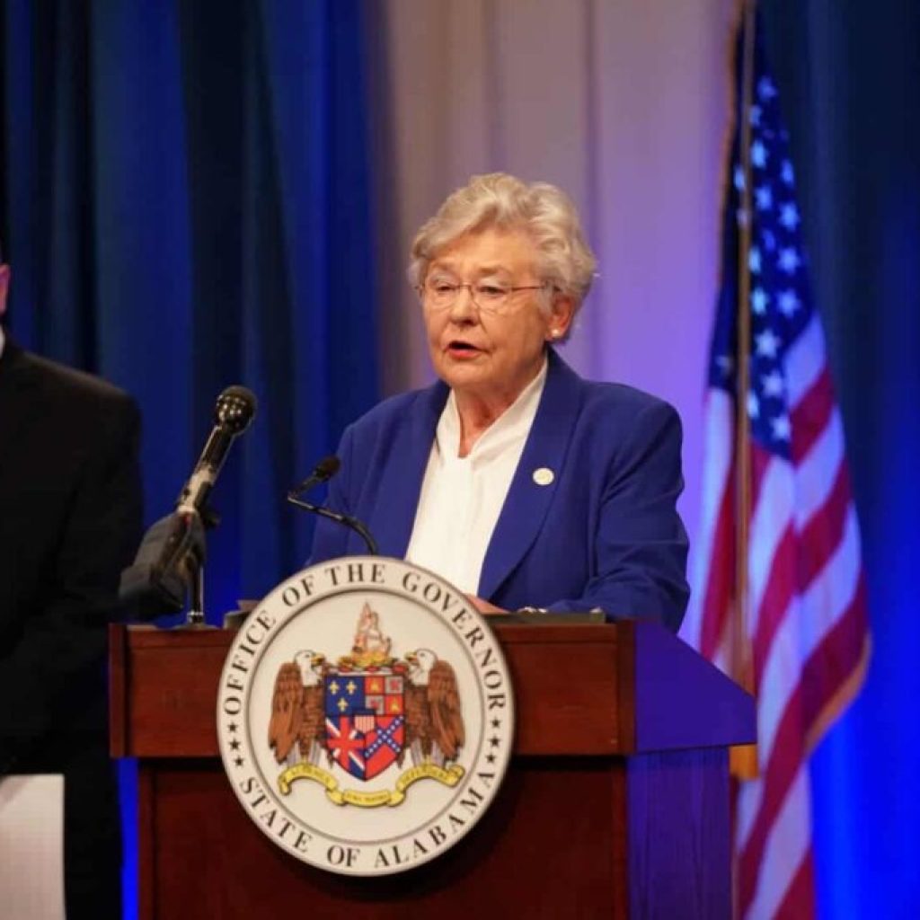 Alabama awarded .8M in assistance for citizens without homes Alabama awarded .8M in assistance for citizens without homes