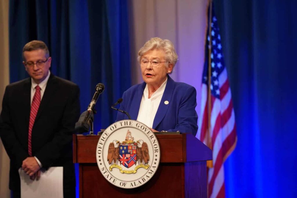 ADECA and Gov. Ivey want to hear about your internet ADECA and Gov. Ivey want to hear about your internet