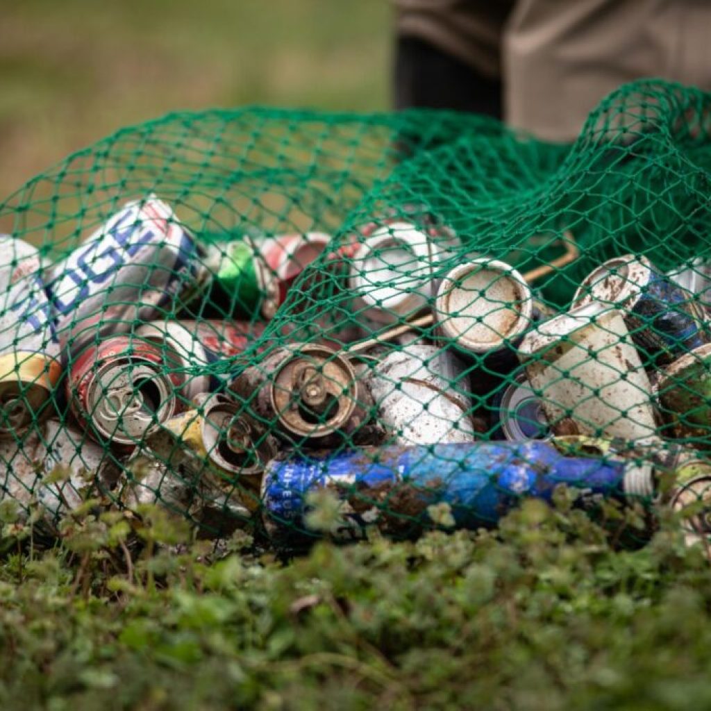 Alabama environmental contractor removes 100,000 pounds of litter from waterways Alabama environmental contractor removes 100,000 pounds of litter from waterways