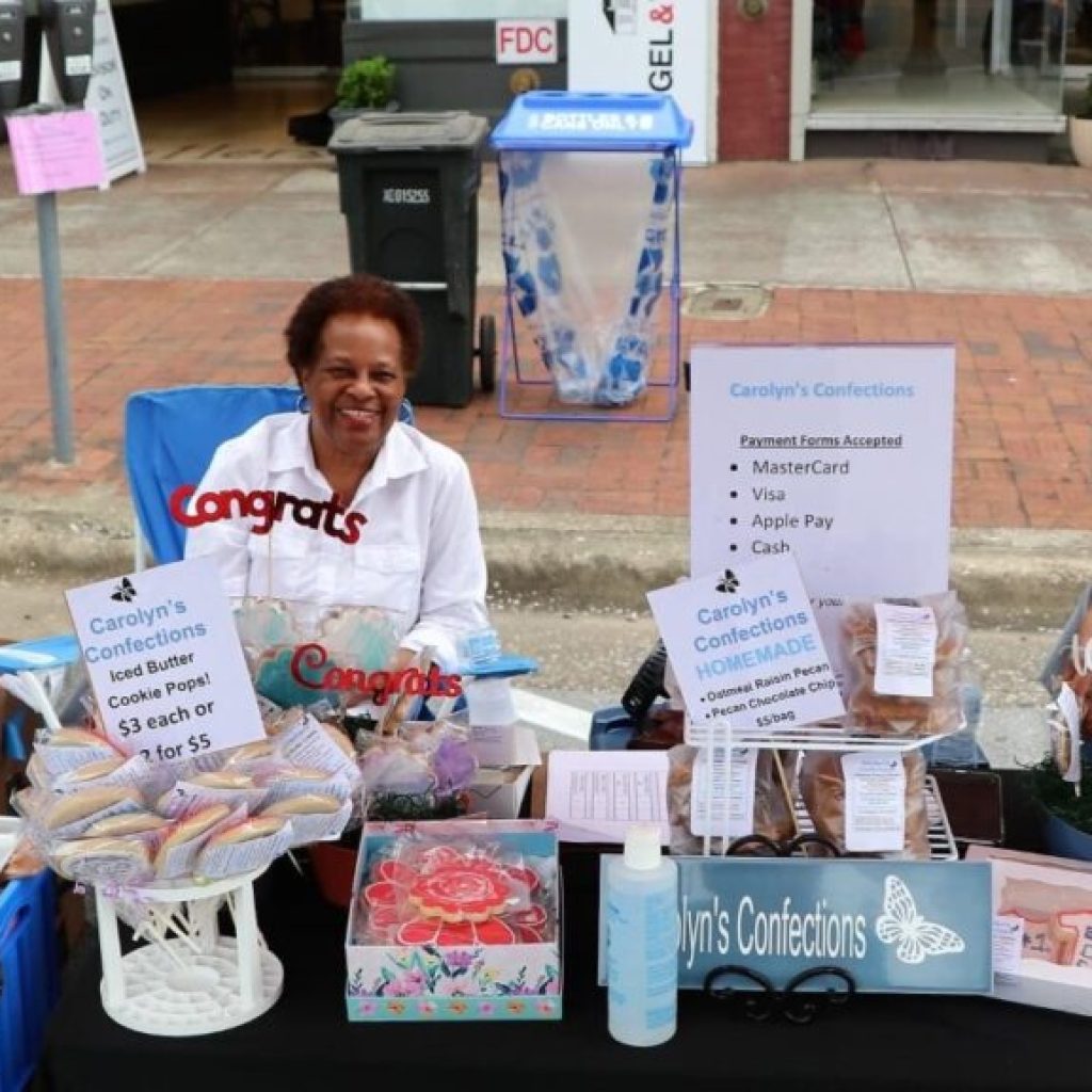 3 Exciting Reasons You Should Attend First Fridays in Florence 3 Exciting Reasons You Should Attend First Fridays in Florence