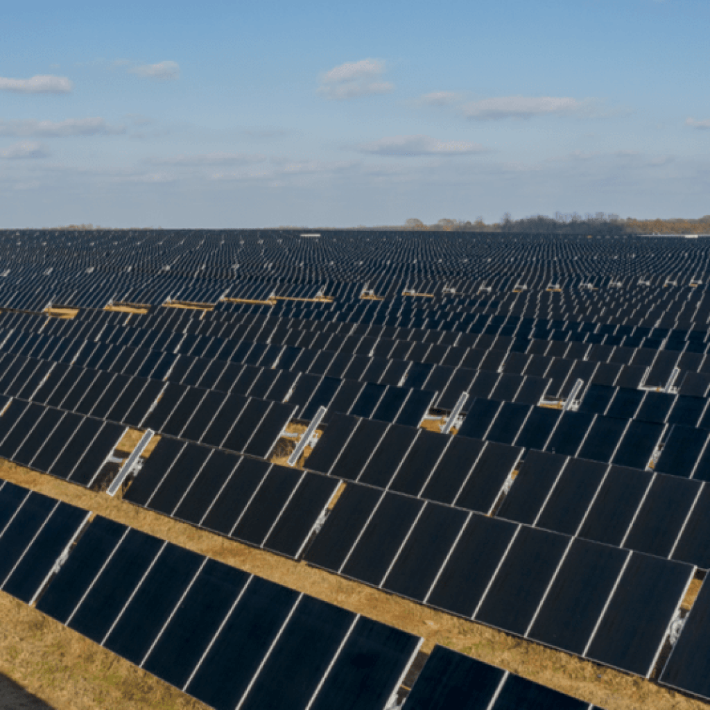 670,000 solar panels in Colbert County support Facebook data center 670,000 solar panels in Colbert County support Facebook data center