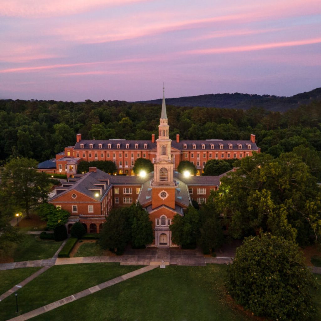 Samford University is best in the nation for student engagement Samford University is best in the nation for student engagement