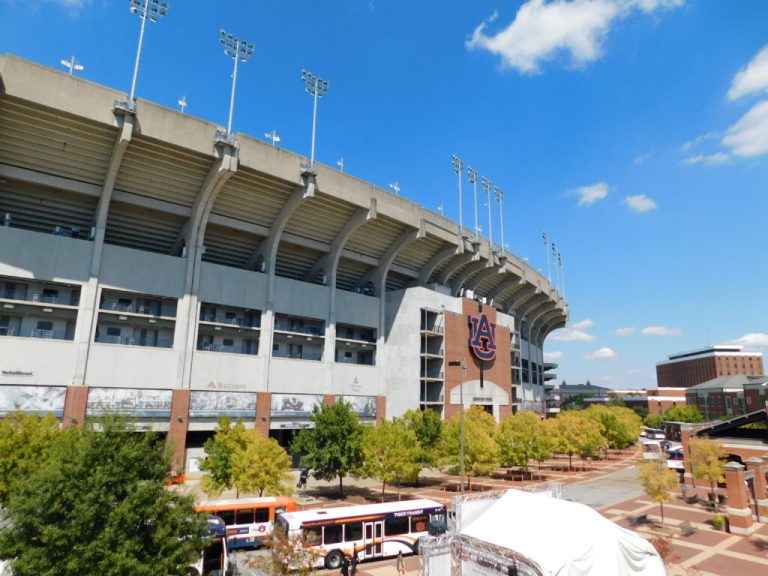 How Auburn is preparing for the 86th annual Iron Bowl How Auburn is preparing for the 86th annual Iron Bowl